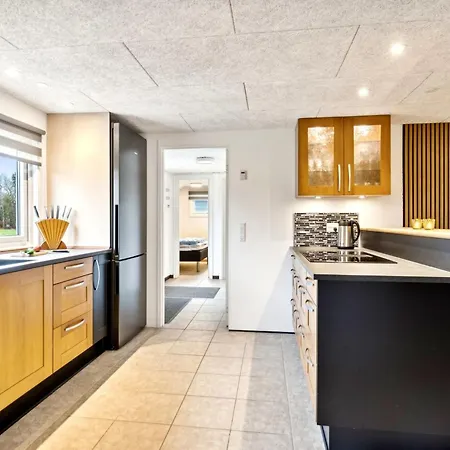 Fidelia - 400m From The Sea In Ne Jutland By Interhome Holiday home
