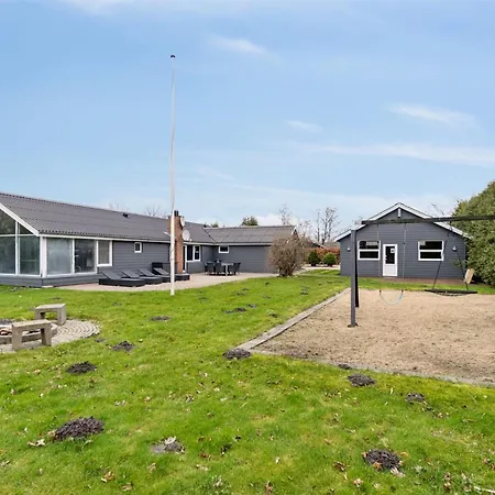 Fidelia - 400m From The Sea In Ne Jutland By Interhome *
