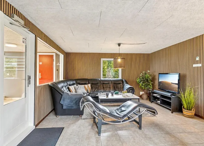 Dom wakacyjny Fidelia - 400m From The Sea By Interhome Storvorde
